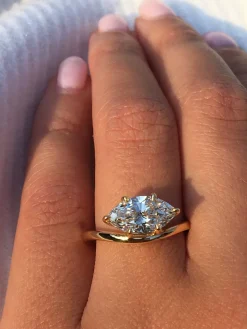 Curved Odyssey Marquise Cut Diamond Engagement Ring