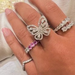 Diamond V Ring