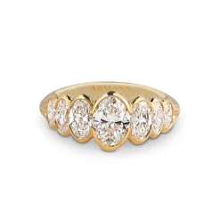 Estela Diamond Ring