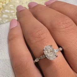 Head Oval Heels Engagement Ring
