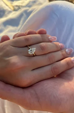 Pear Madison 5 Claw Engagement Ring