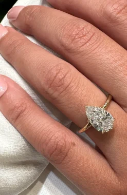 Pear Madison 5 Claw Engagement Ring