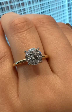 Reha Round Engagement Ring