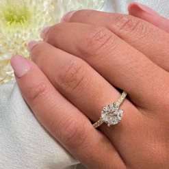 Round Allegra Engagement Ring