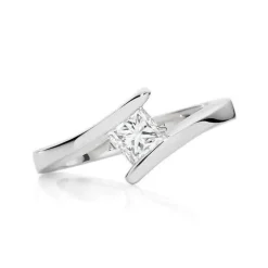 Soul Princess Engagement Ring