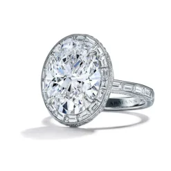 The Loretta Diamond Engagement Ring