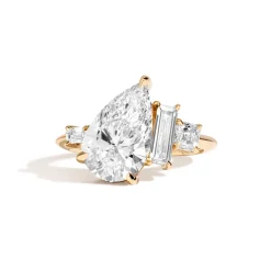 The Pear Quartet Ring